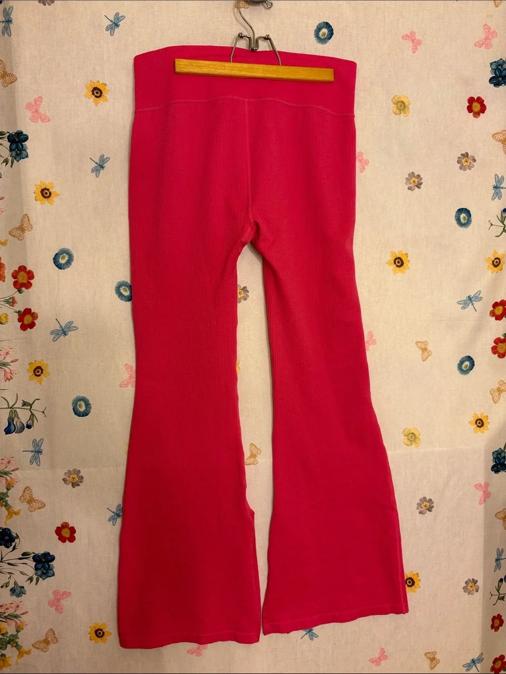 JoyLab - Hot Pink Ribbed Flare Leggings - Picture 6 of 8